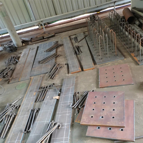 有哪些其他因素会影响临汾预埋件位置的确定？